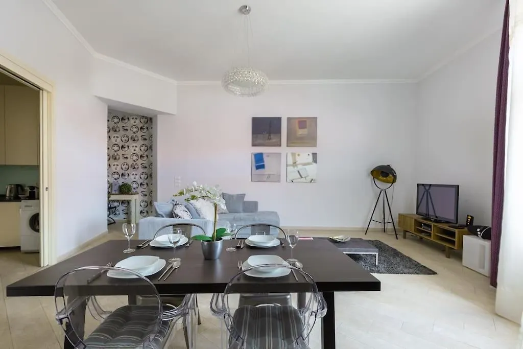 Designer Dream Home With Balcony At Vaci Street Budapeszt Apartament